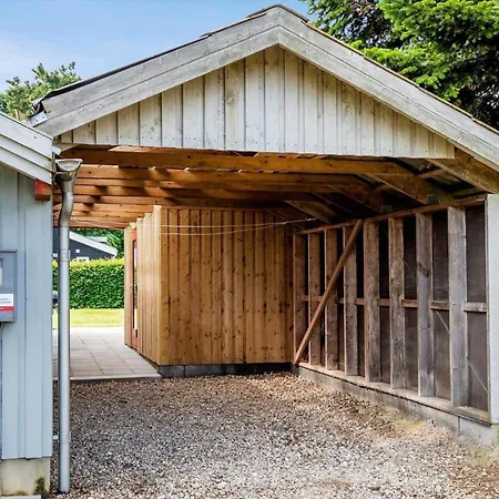 Sj260-bjert-binderup-strandpark-34 * Abjerg